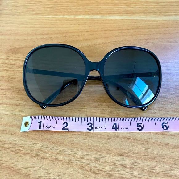Givenchy oversized round sunglasses - Picture 3 of 7